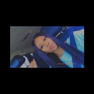 Meet your Posher, Alexus